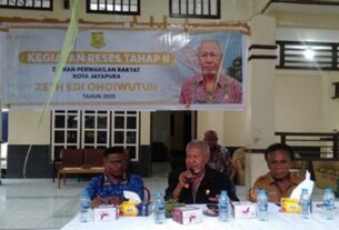 ANGGOTA DPR KOTA JAYAPURA RESES DI NAFRI