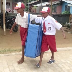 MAKANAN BERGIZI YANG BERACUN